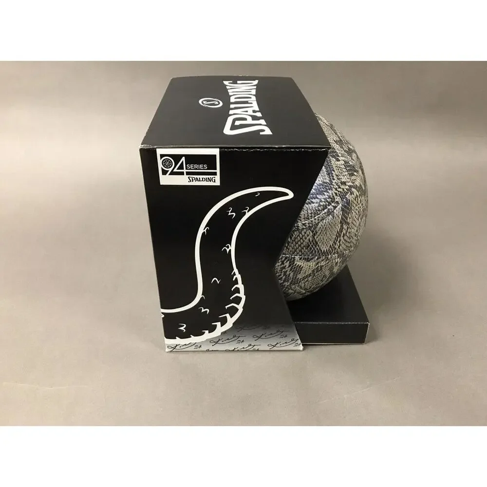 SPALDING X KOBE BRYANT 94 SILVER SERIES SNAKE SKIN BASKETBALL 100% AUTHENTIC 🏀 - Picture 5 of 9